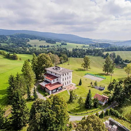 Domek letniskowy Na Stare Skole Sedloňov